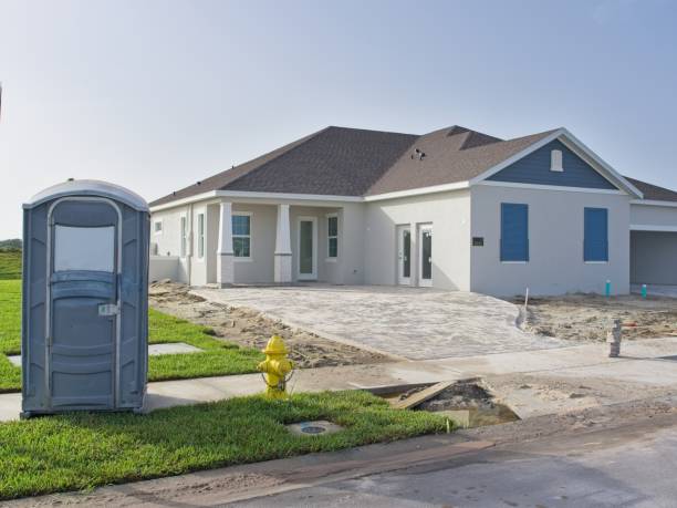 Best Portable bathroom rental  in Salinas, CA